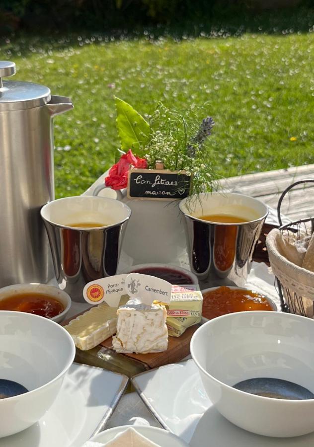 Les Nord'Mandines Hotel Trouville-sur-Mer Luaran gambar